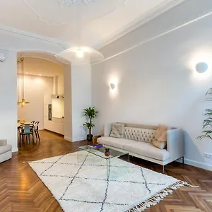  Apartman Basilica